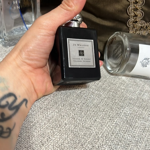 Parfum empty bottles ๐ฅฐ๐โ
๐ - Picture 3 of 9